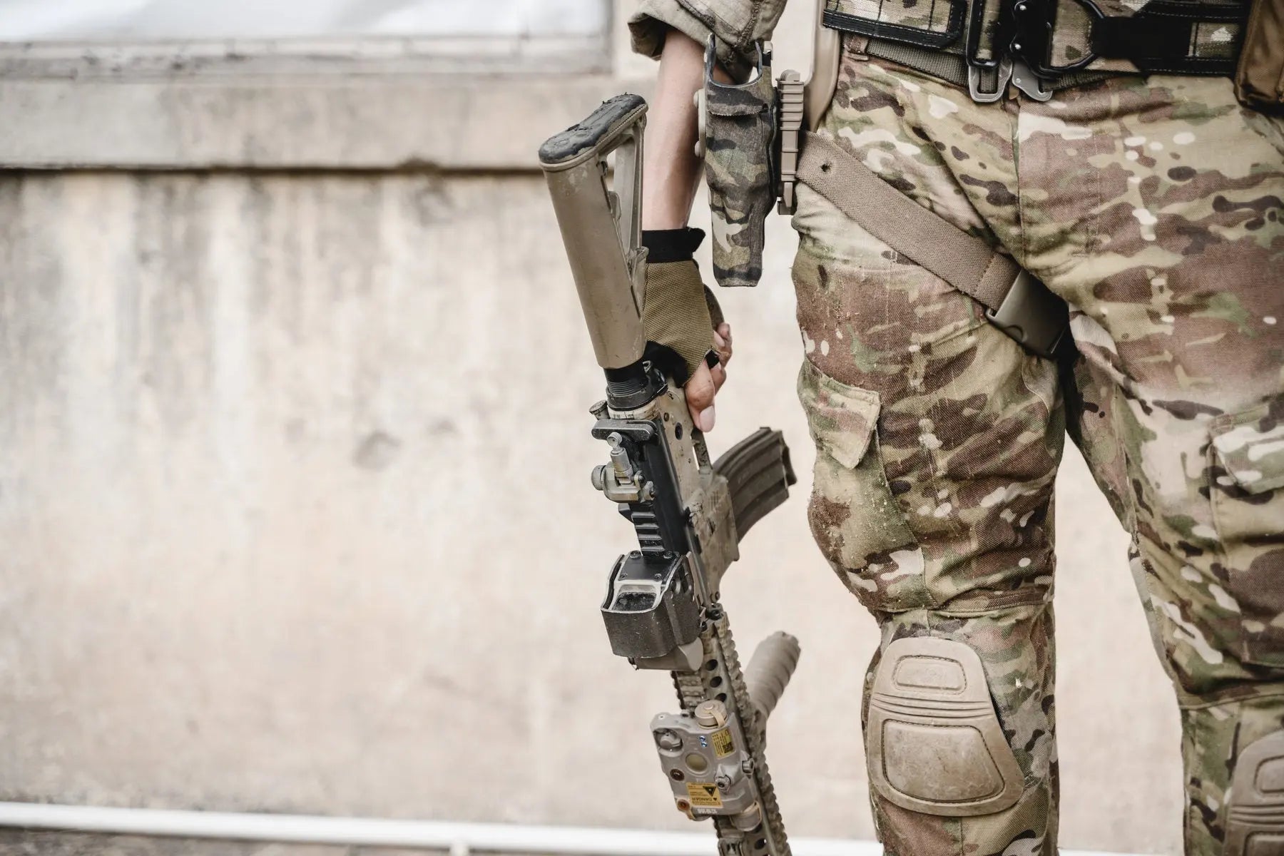 Gants et genouillères Zone Tactique